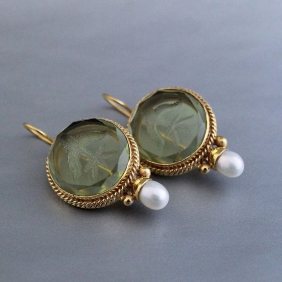 Boucles d'oreilles vintage en pierre verte ronde et perles